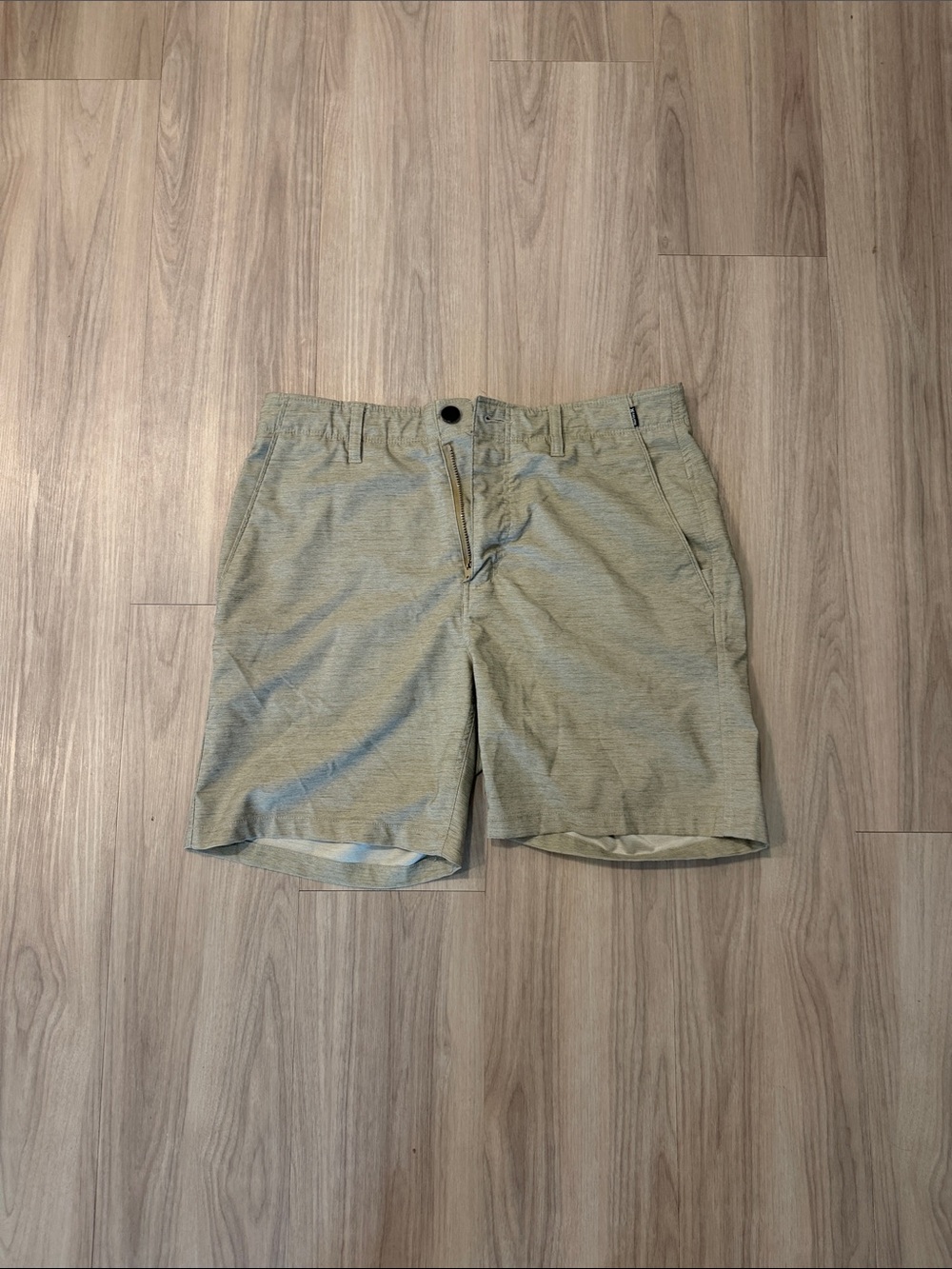 Hurley Men's Light Olive Flat-Front Shorts